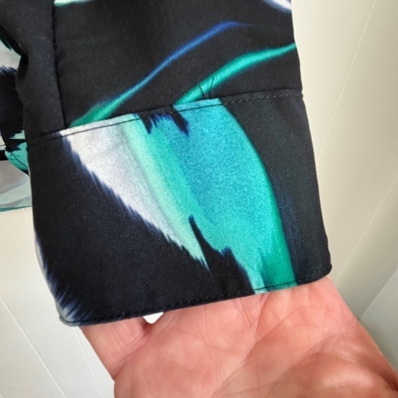 Calvin Klein abstract multi-colour Polyester blouse roll tab sleeve size L - Picture 11 of 15